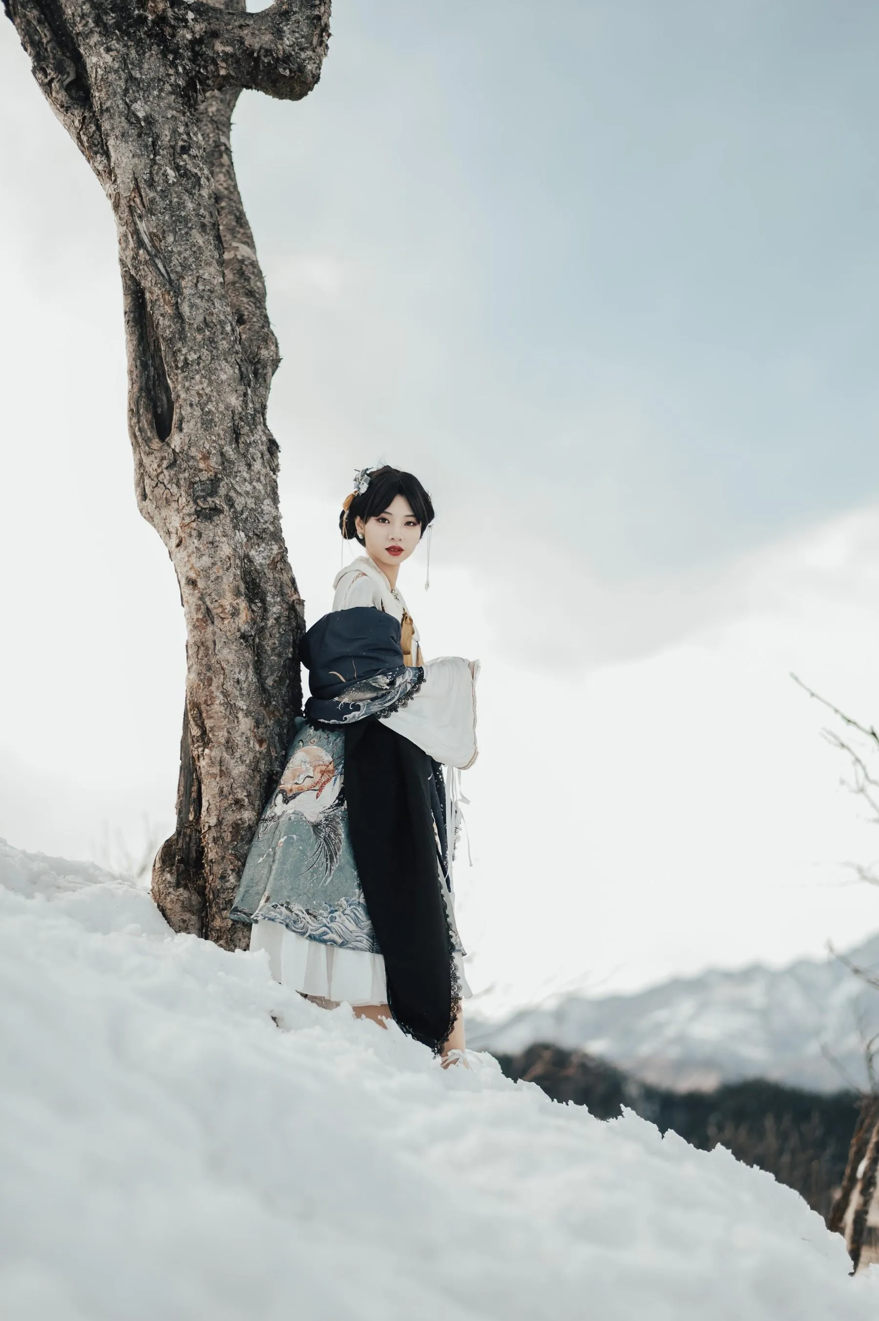 [艺图语] 2022.05.18 南山雪 池子 [22P]插图1